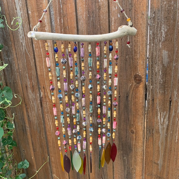 NEW! Rainbow Glass Wind Chime Sun Catcher Mobile Retro Floral Beads & Driftwood - Picture 4 of 11